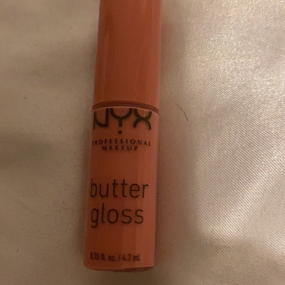 Nyx lip bundle - Picture 5 of 7